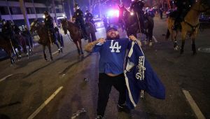 Dodgers’ Victory Celebration Turns Chaotic: Police Respond to Unruly Crowds