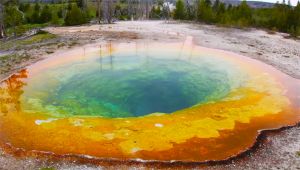 Man Dissolves in Yellowstone Hot Spring While Searching for 'Hot Pot' Experience