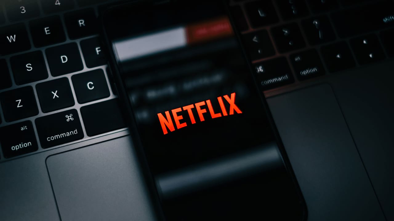 Netflix 2024'ün Üçüncü Çeyreğinde Gelir Rekoru Kırdı: Abone Sayısı 280 Milyonu Aştı