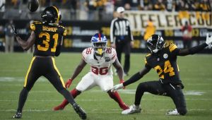 Steelers Secure Narrow Win Over Giants with Late Game Heroics