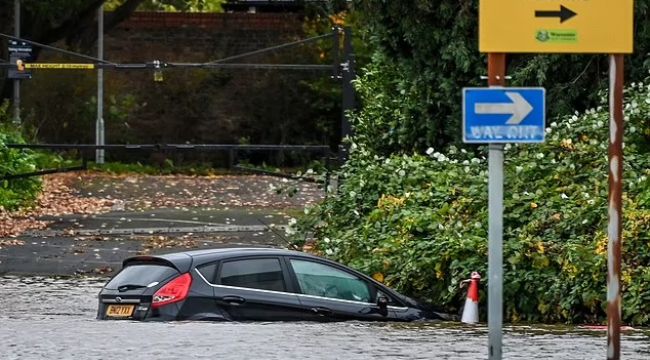 Storm Ashley Hits Britain: 80mph Winds and Heavy Rain Prompt Flood Warnings