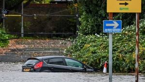 Storm Ashley Hits Britain: 80mph Winds and Heavy Rain Prompt Flood Warnings